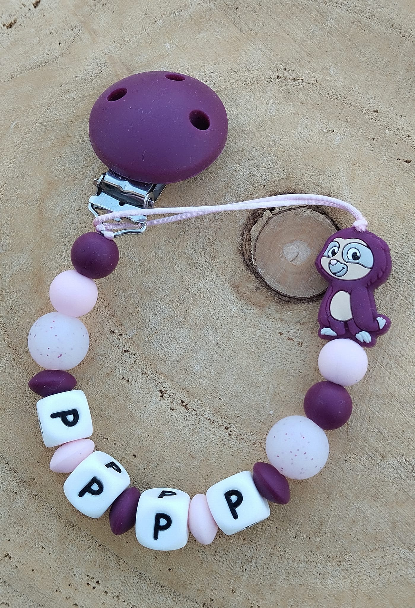 Attache tétine paresseux silicone personnalisée