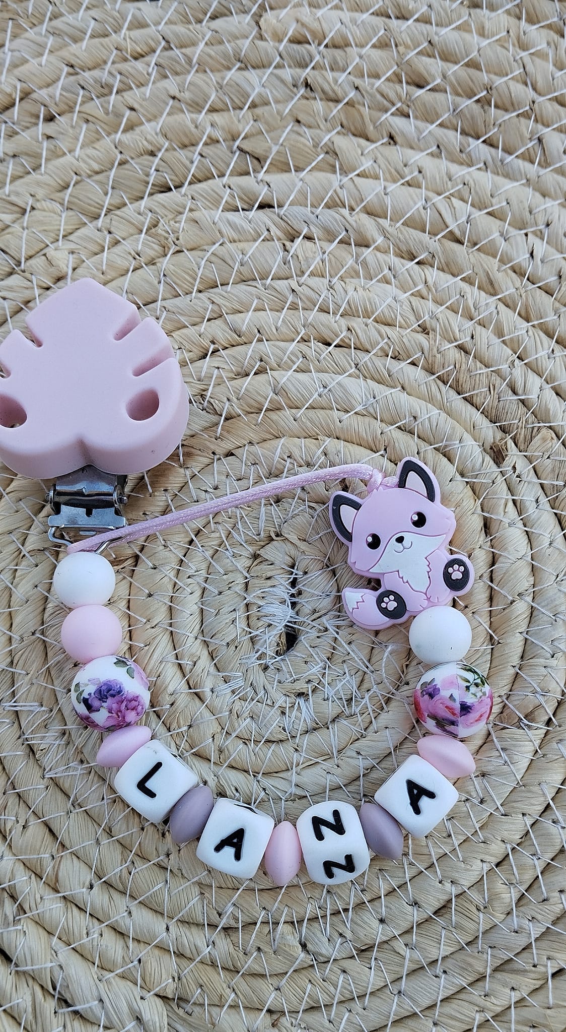 Attache tétine renard rose silicone personnalisée