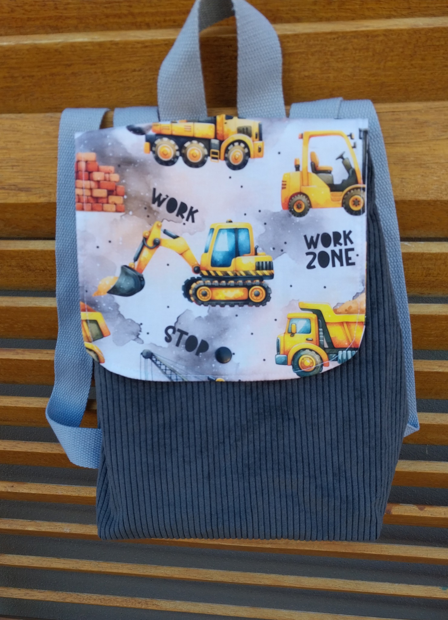 Sac à dos maternelle camion